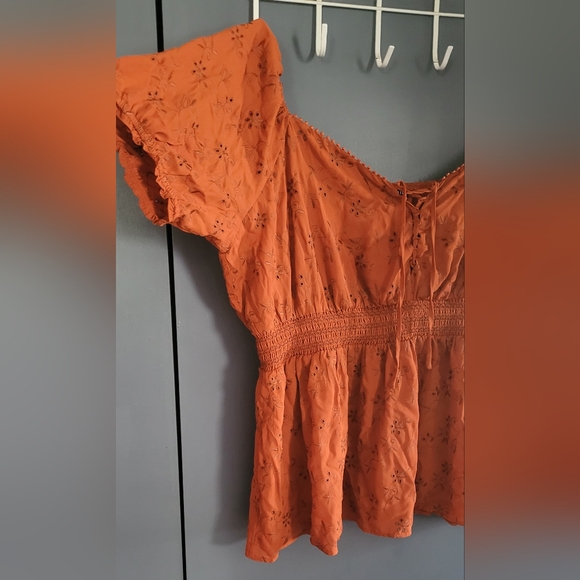 Torrid Eyelet Peasant Blouse - Picture 4 of 4